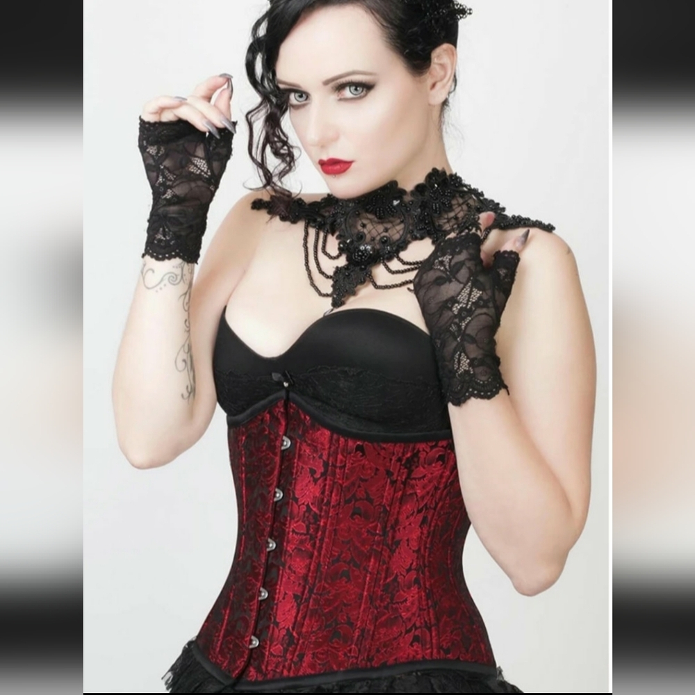 NWT Women's Size Small 4-6 Black & Red, Super Deluxe 8 Piece Sexy Devil Costume